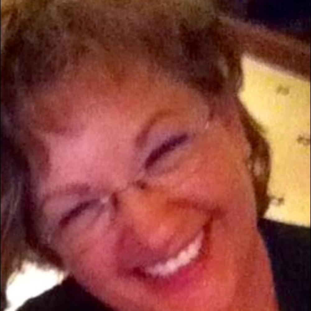 Meet your Posher, Carol